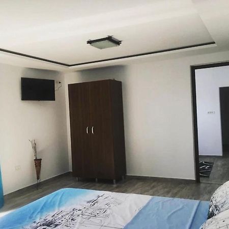 Albdevara Mar Srl 旧瓦马 外观 照片